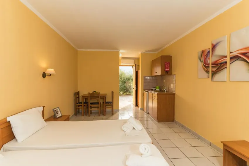Elpida Hotel 2*-21