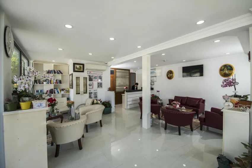 Elis Beach Hotel 3*-8