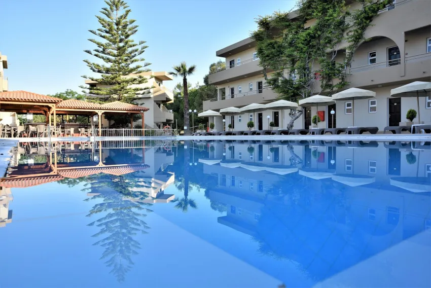 Marathon Hotel 4*-17
