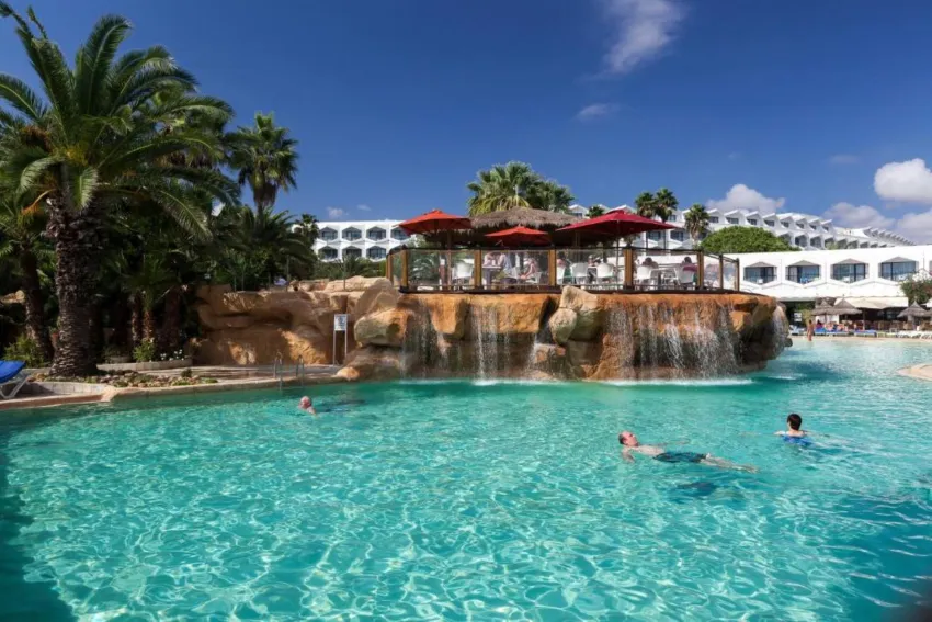 Sentido Phenicia 4*-18