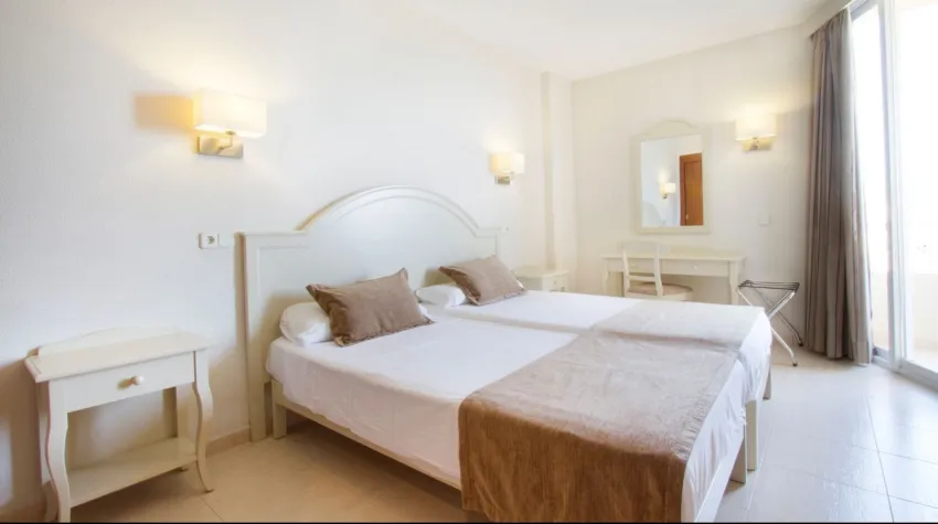 Garbi Cala Millor 4*-6