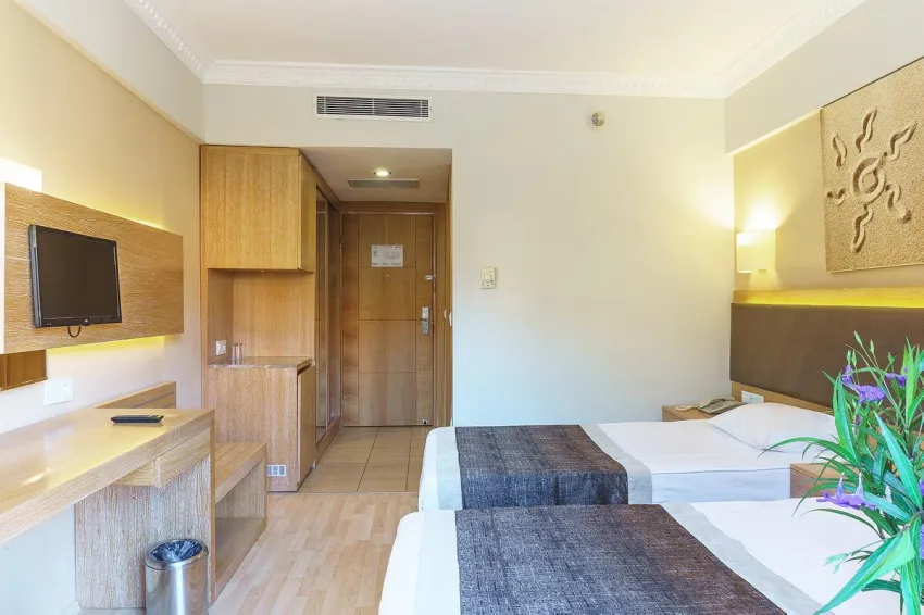 Numa Club Side 5*-48