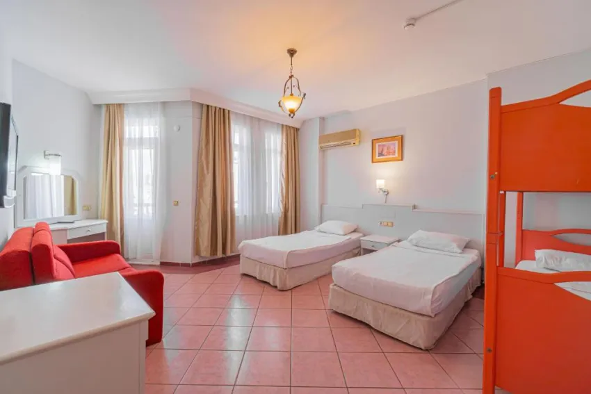 GRAND BAHAMA BEACH  3*-4