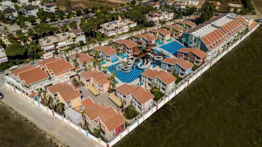 CRYSTAL WORLD OF COLOURS COMFORT COLLECTION  5*-9