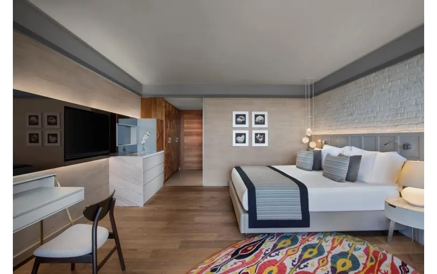 Acanthus & Cennet Barut Collection 5*-5