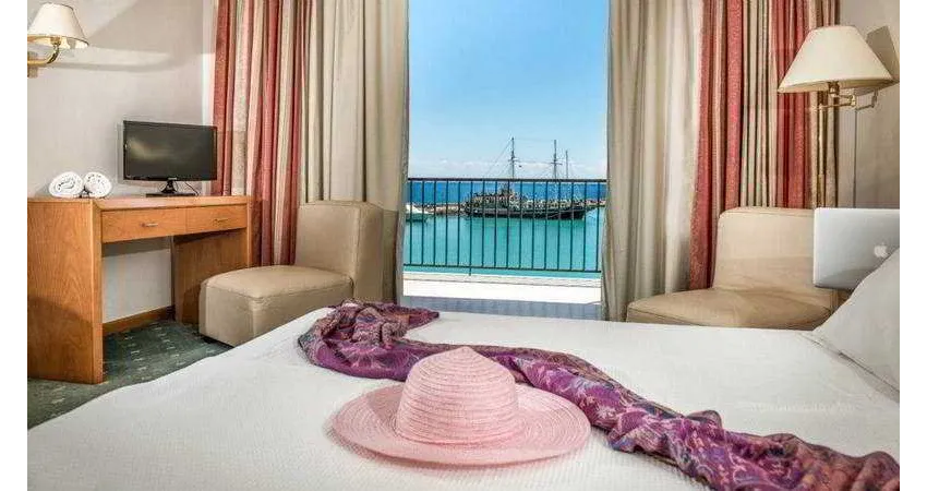 Strada Marina 4*-9