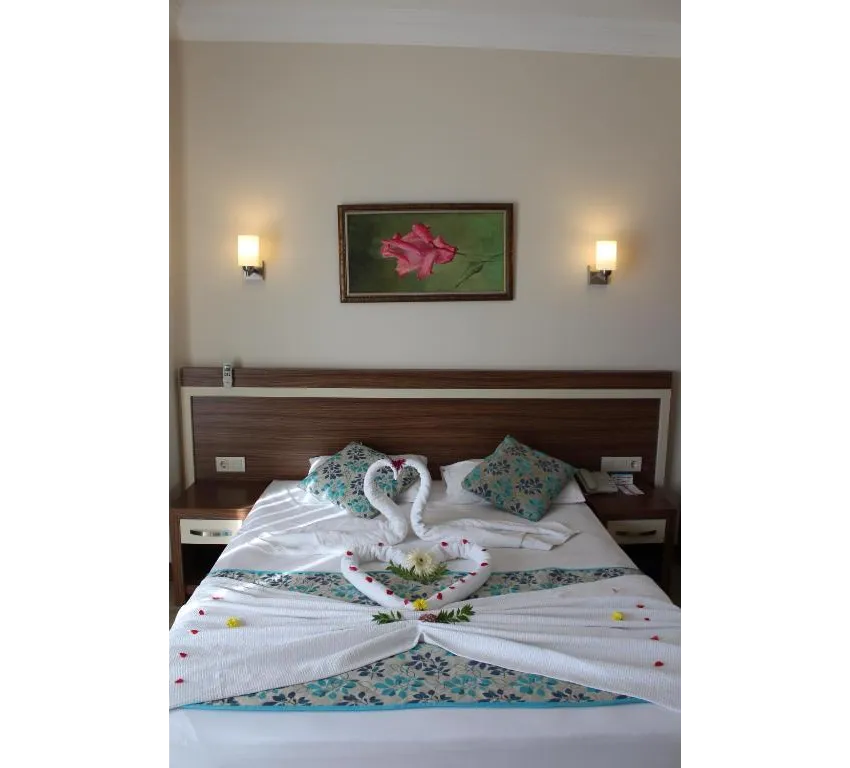 Side West Park 4*-14