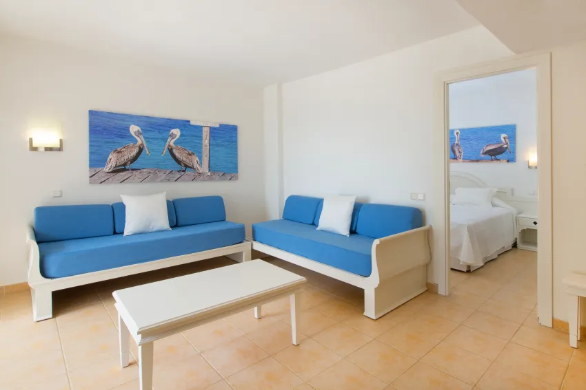 Iberostar Waves Ciudad Blanca 4*-15