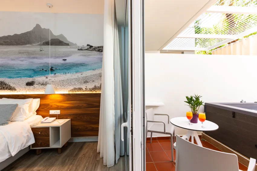 Atrium Ambiance Hotel 4*-65