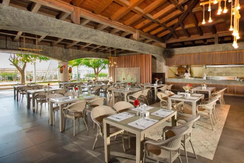 Sherwood Exclusive Lara 5*-18