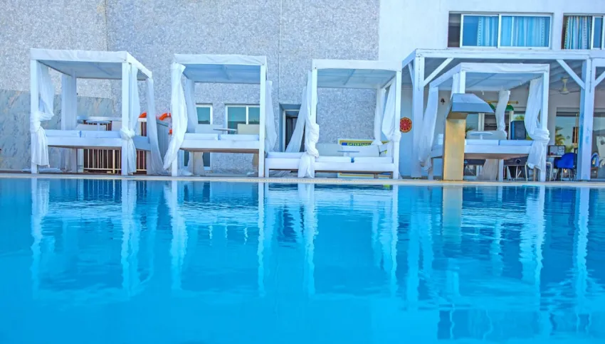 Silver Sands Beach Hotel 3*-35