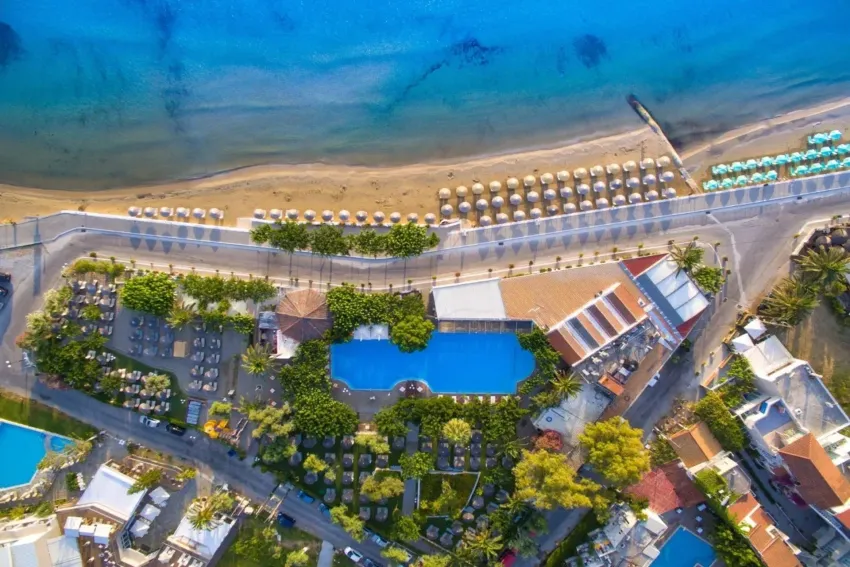 Corissia Beach Hotel 3*-3