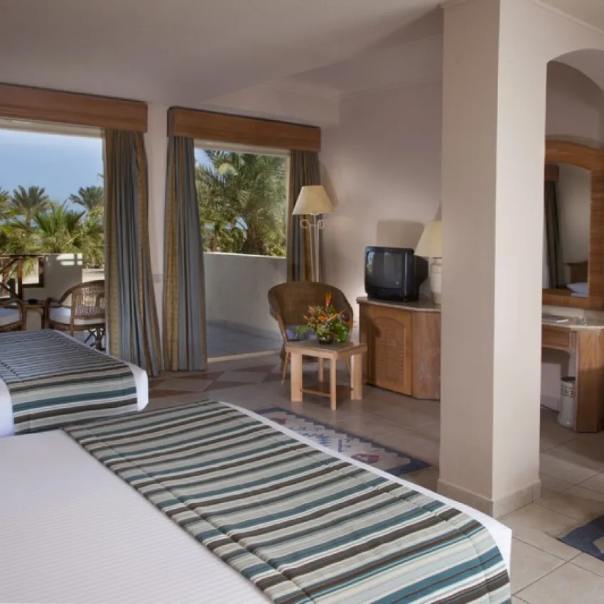 Coral Beach Resort Hotel 4*-9