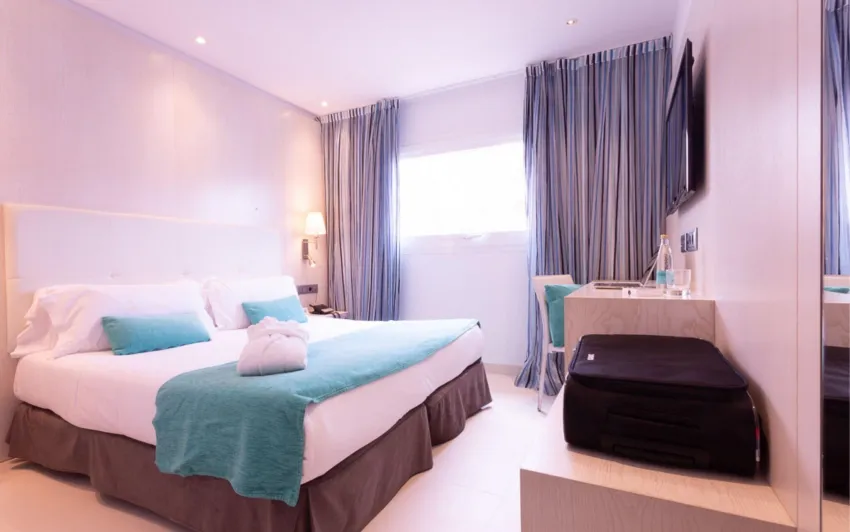 Saratoga Hotel 4*-117