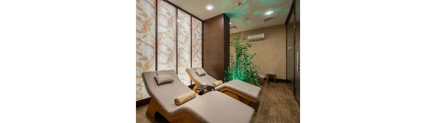 HOLIDAY INN ANTALYA LARA 5*-11