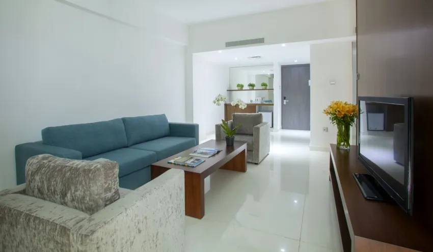 King Evelthon Beach Hotel and Resort 5*-4