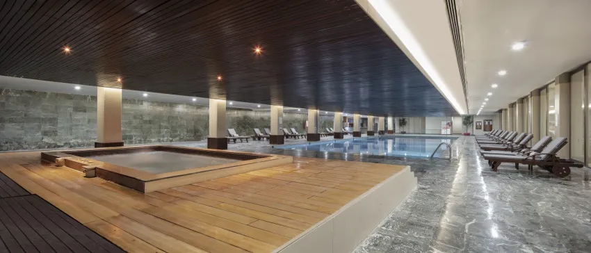 Nirvana Cosmopolitan 5*-7