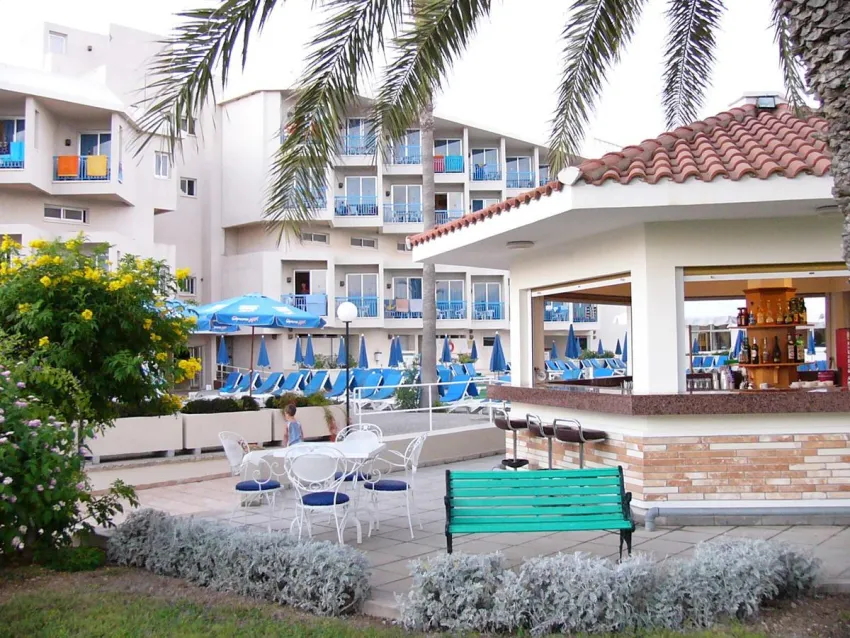 Kissos Hotel 3*-4