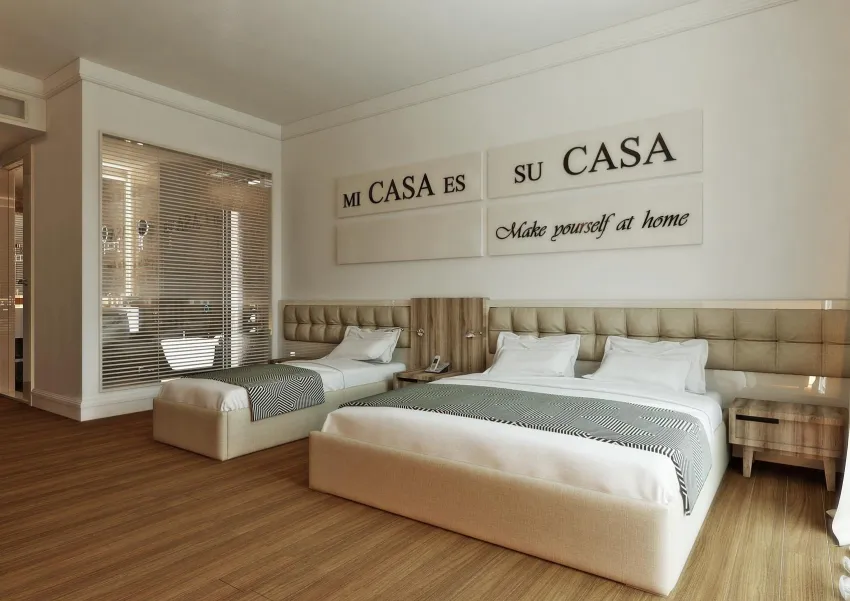 Orfeus Queen Hotel 4*-6