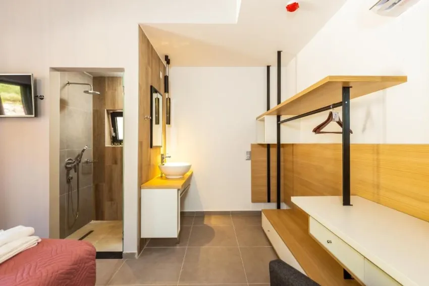 T Hotel Premium Suites 4*-14