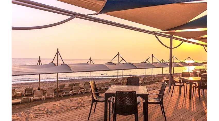 XORIA DELUXE HOTEL  5*-7
