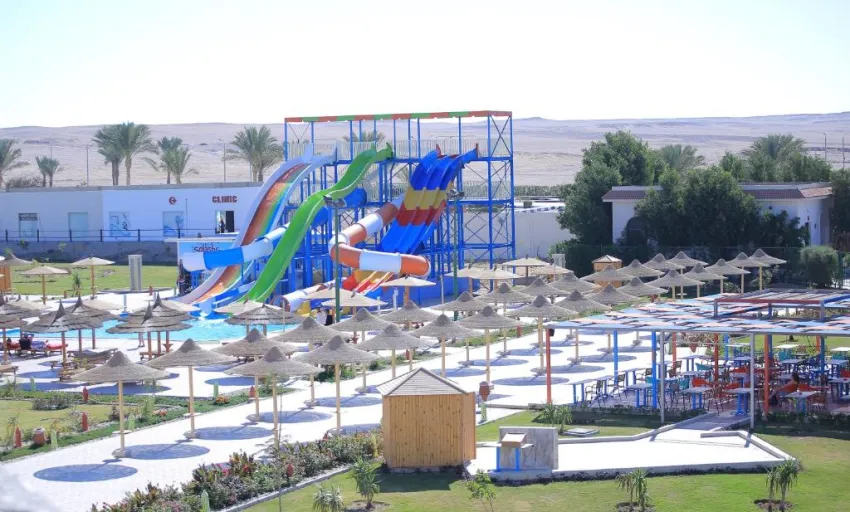 LONG BEACH RESORT  4*-2