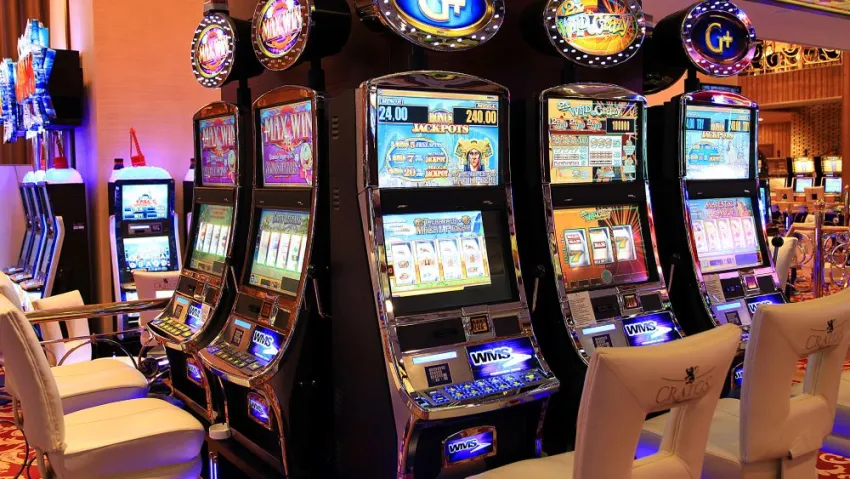 CRATOS PREMIUM HOTEL & CASINO & SPA  5*-32