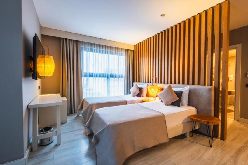 SIDE ROYAL STYLE HOTEL  5*-12