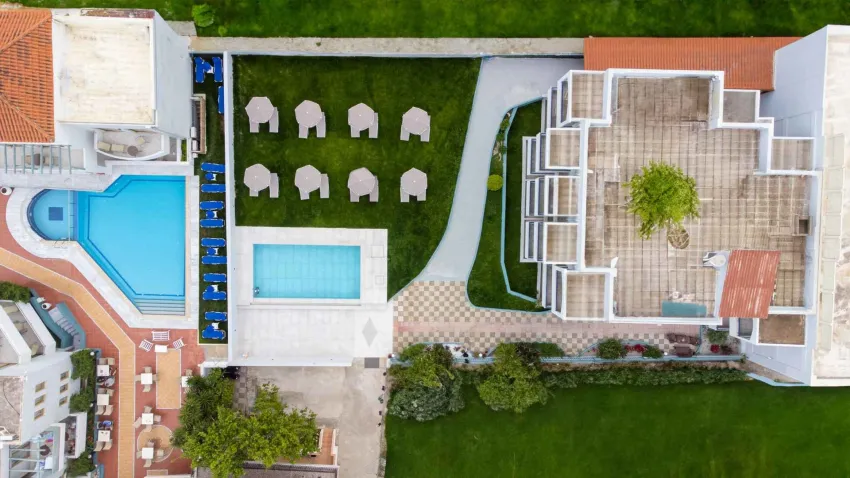 Pinelopi Hotel-Apartments 2*-3