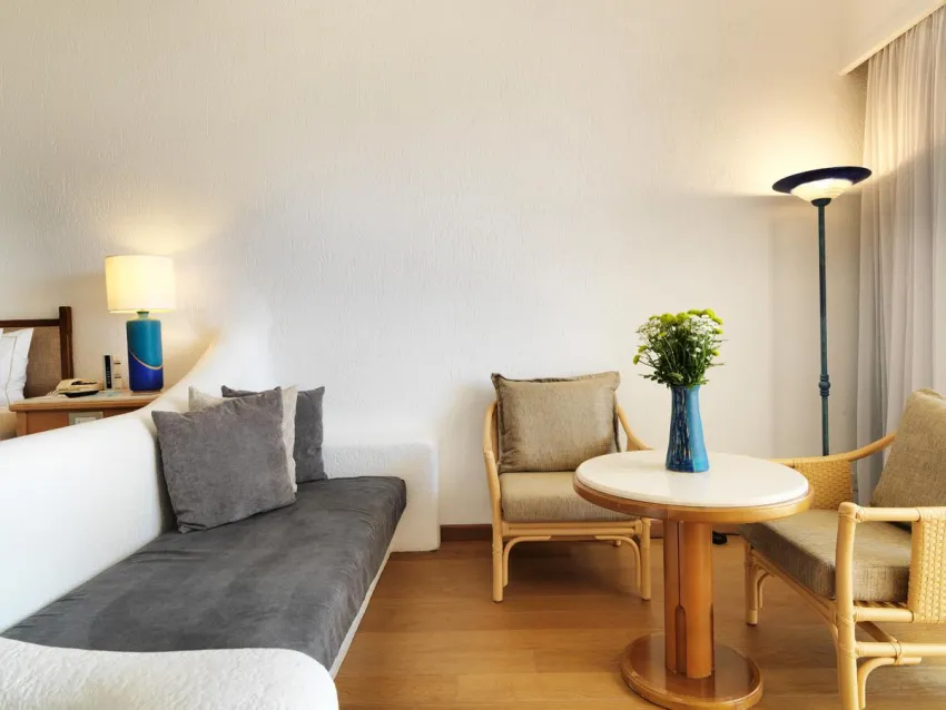 Coral Beach Hotel and Resort 5*-84