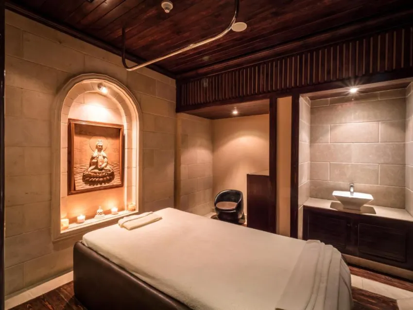 The Cascades Golf Resort & Spa 5*-9