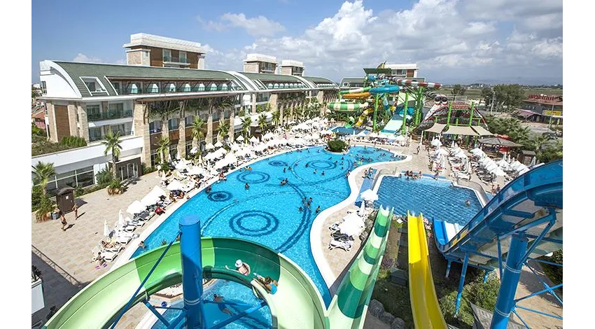 CRYSTAL WATERWORLD RESORT & SPA  5*-37