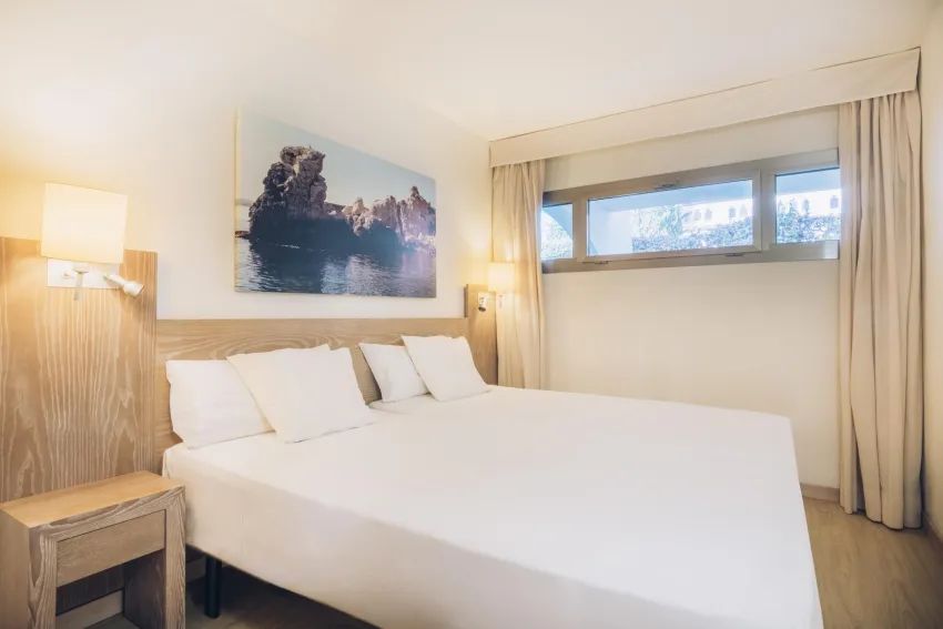 Iberostar Waves Pinos Park 4*-8