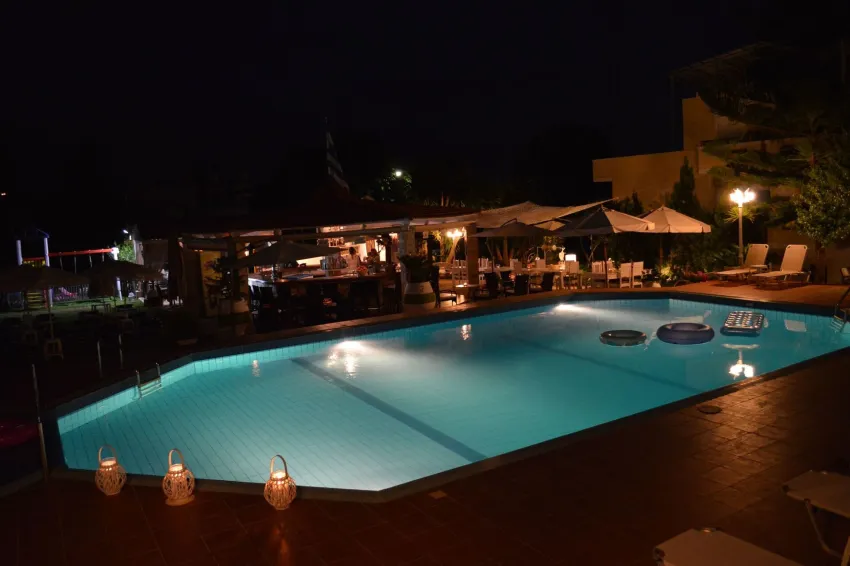 Nikos Apartments -15