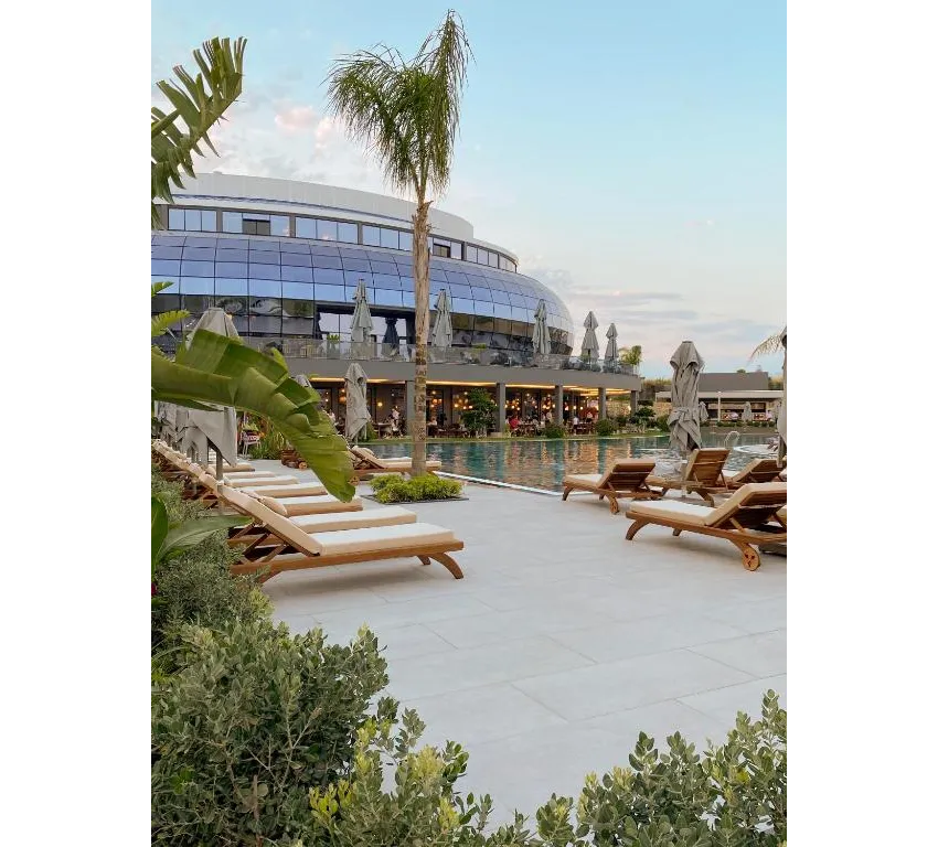 LIU RESORTS  5*-3