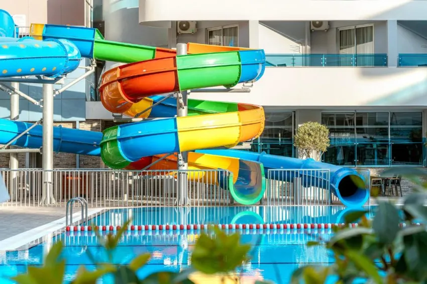 AVENA RESORT & SPA  4*-7