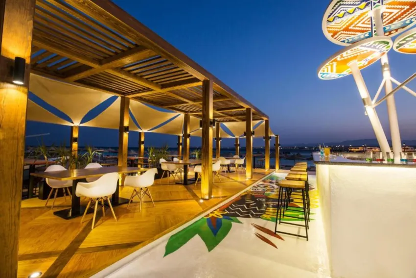 Pyramisa Sahl Hasheesh Beach Resort 5*-85