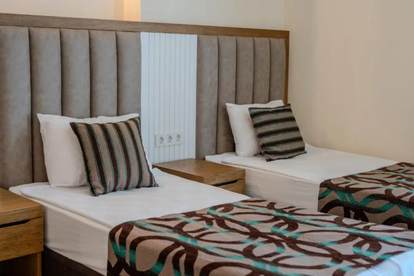 CONCORDIA CELES HOTEL  5*-32