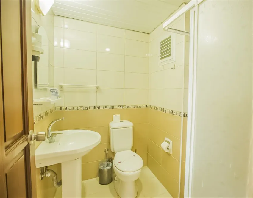 ARSI HOTEL  3*-15