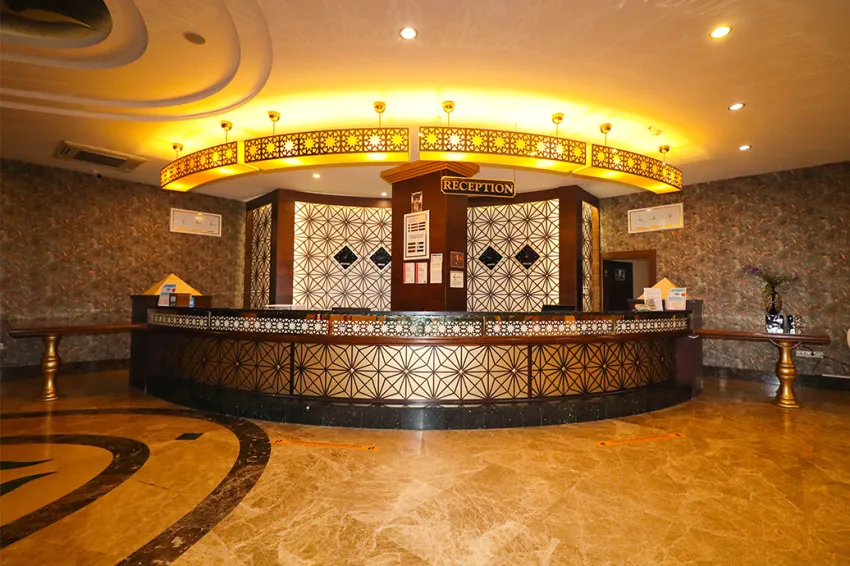 THRONE BEACH RESORT & SPA  5*-15