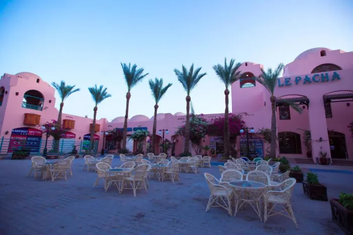 LE PACHA HOTEL  4* - Hurghada - Egipt