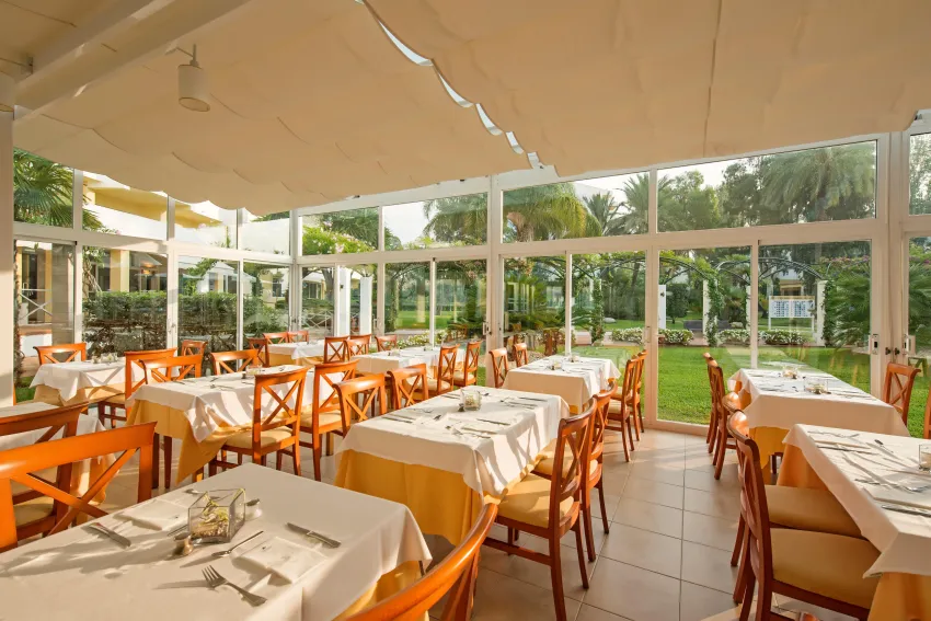 Iberostar Waves Ciudad Blanca 4*-85