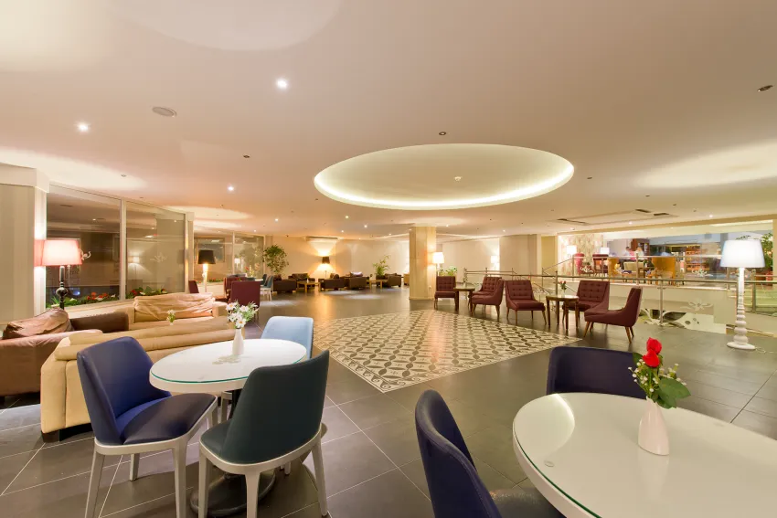 Q AVENTURA PARK HOTEL  5*-4