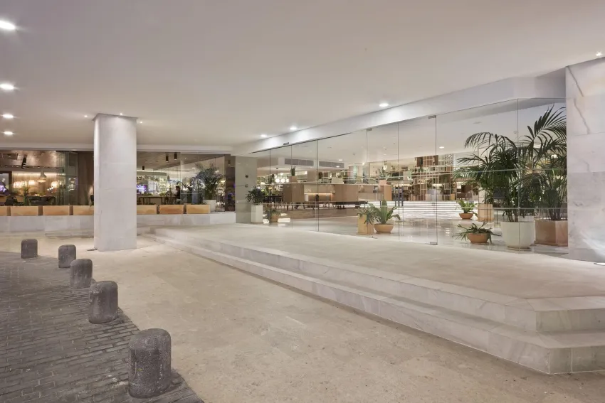 Melia Palma Marina 4*-44