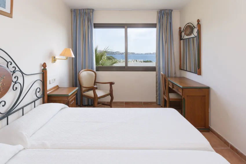 Mar Hotels Paguera & Spa 4*-13