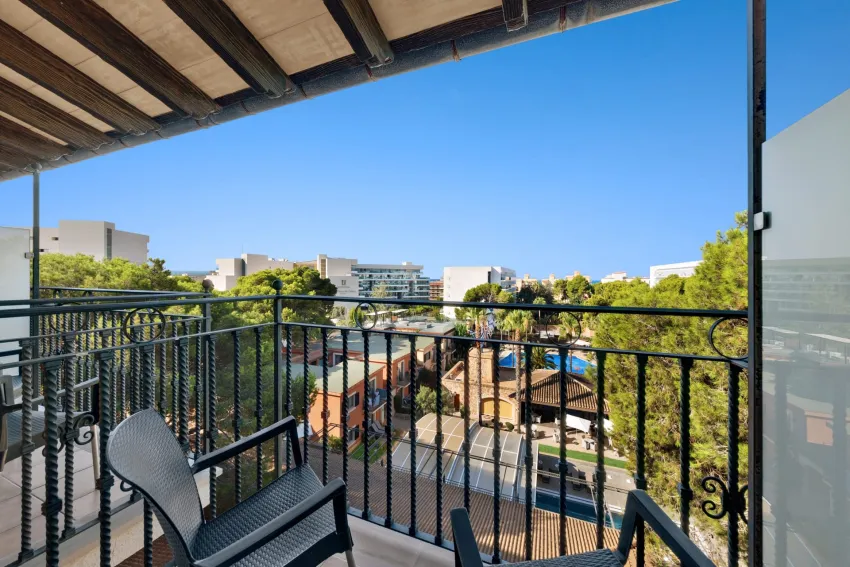 Occidental Playa de Palma 4*-20