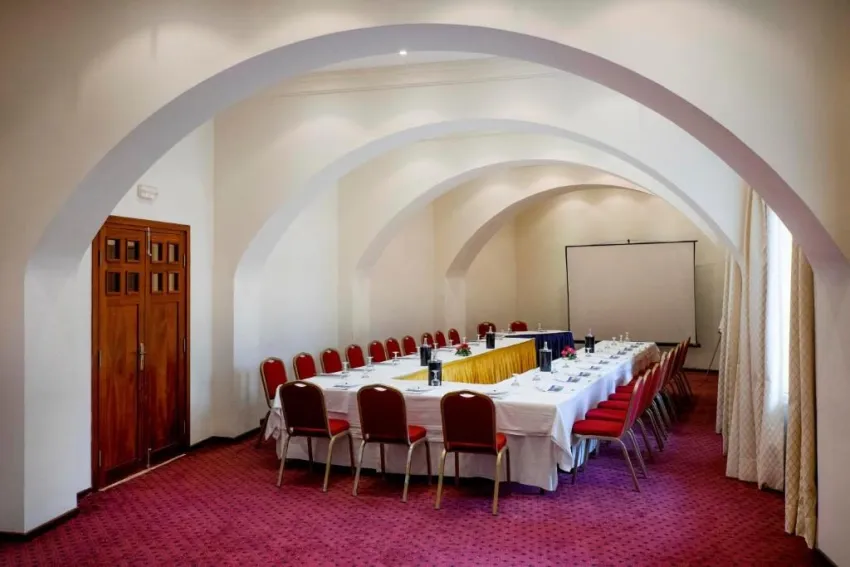 MEDINA SOLARIA & THALASSO  5*-13