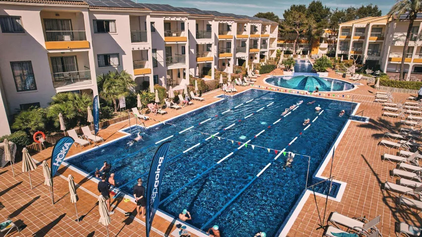 Zafiro Tropic 4*-129