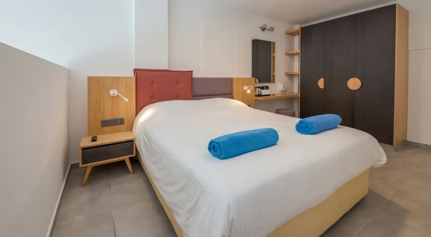 Protaras Plaza Hotel 3*-8
