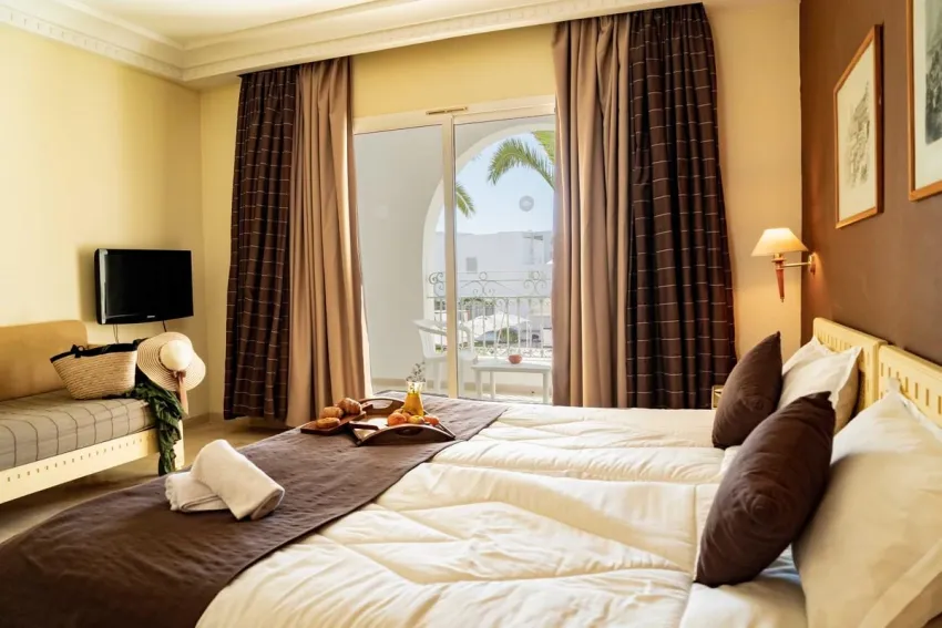 TMK Flora Park 4*-25